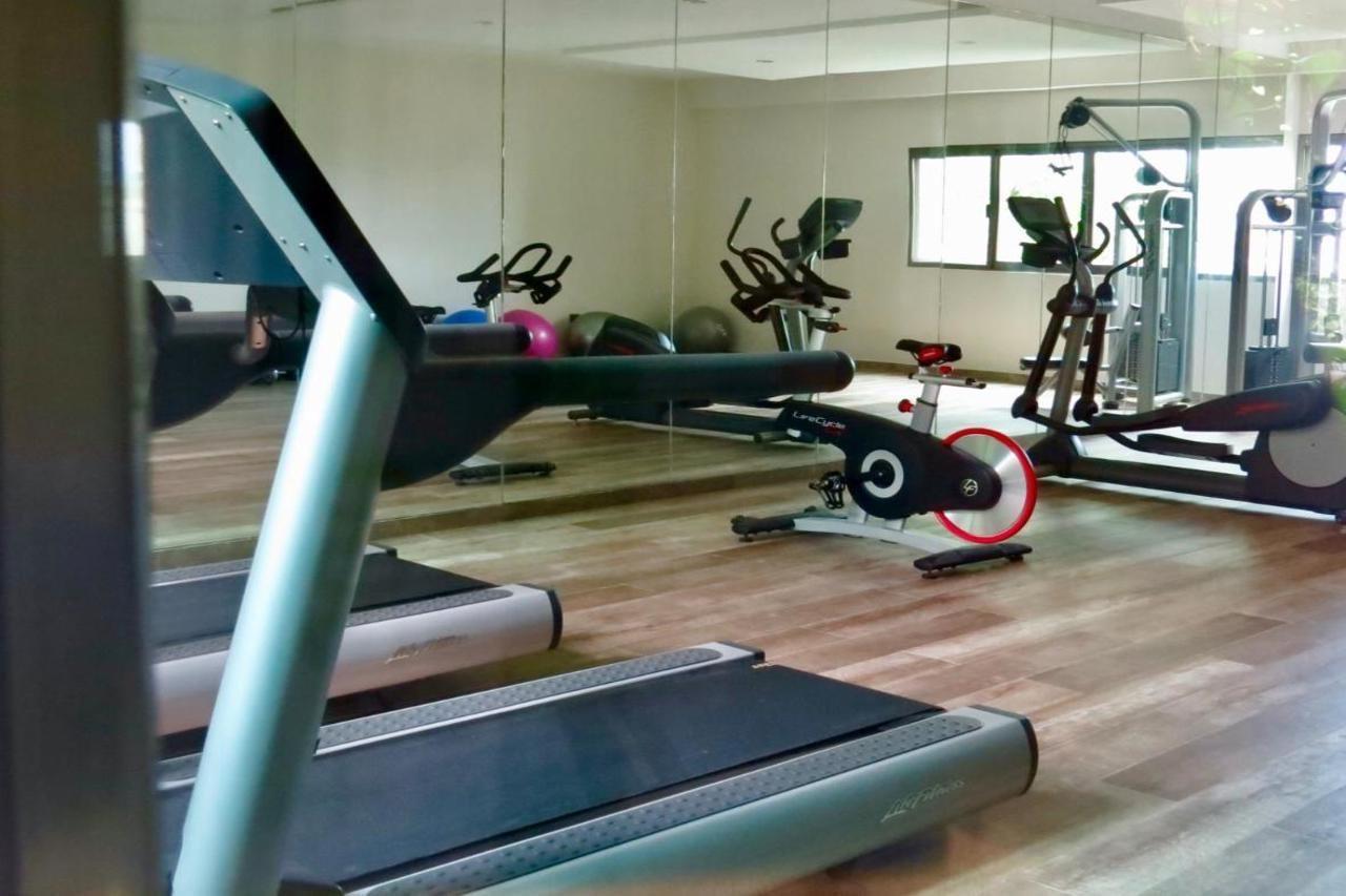 Palmarena Rooms & Residences - Long Stay Comfort With Parking, Sauna, Gym & Pool - Steps From 5Th Avenue Плайя-дель-Кармен Екстер'єр фото