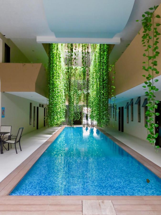 Palmarena Rooms & Residences - Long Stay Comfort With Parking, Sauna, Gym & Pool - Steps From 5Th Avenue Плайя-дель-Кармен Екстер'єр фото