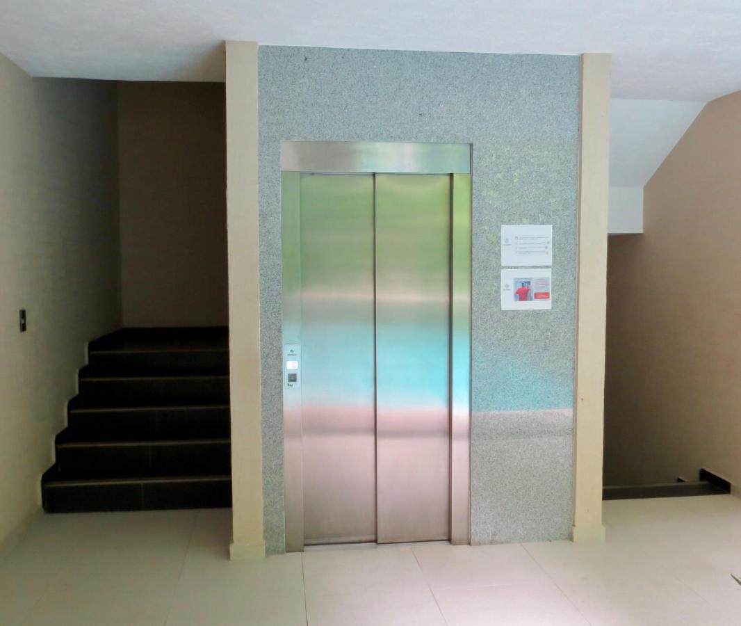 Palmarena Rooms & Residences - Long Stay Comfort With Parking, Sauna, Gym & Pool - Steps From 5Th Avenue Плайя-дель-Кармен Екстер'єр фото